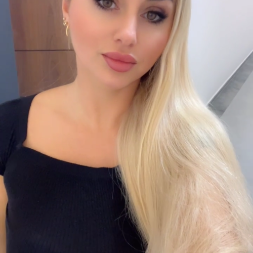 dina D.