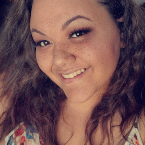 Nikki F.