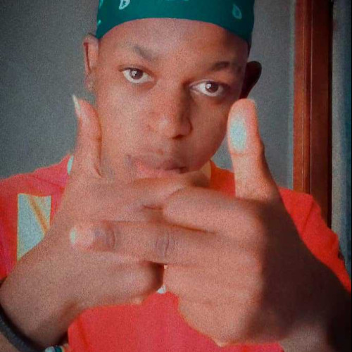 Klaus M.
