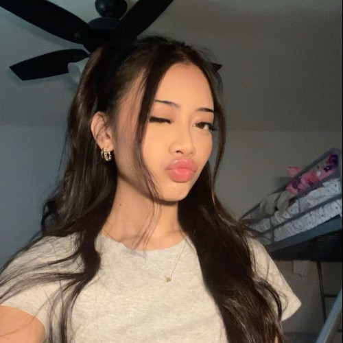 Lily D.