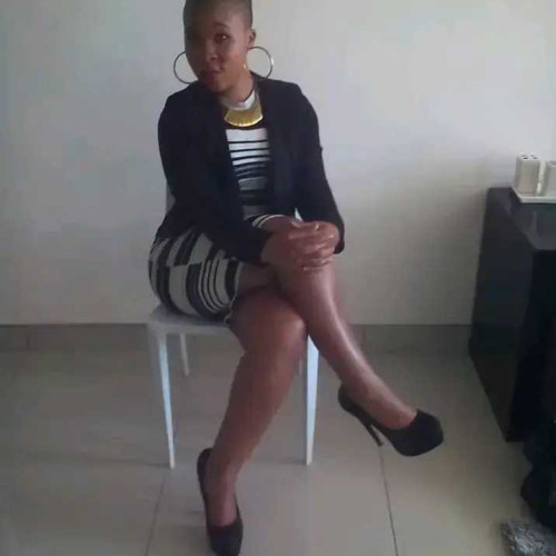 Vuyo L.