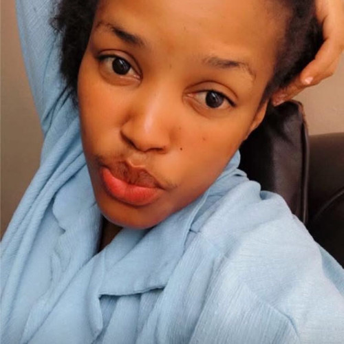 Hlengiwe M.