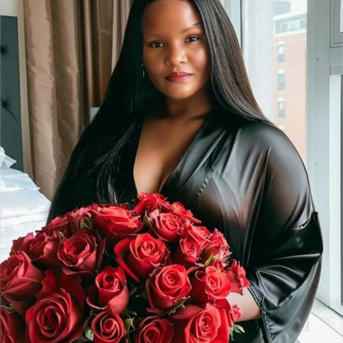 Tsholo M.