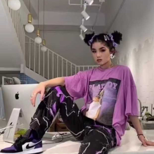mia J.