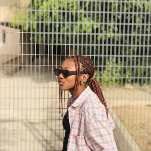 Chinwe Lois o.