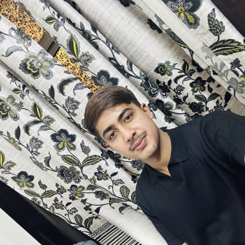 Aftab F.
