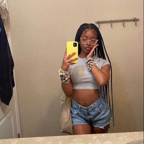 Niesha W.