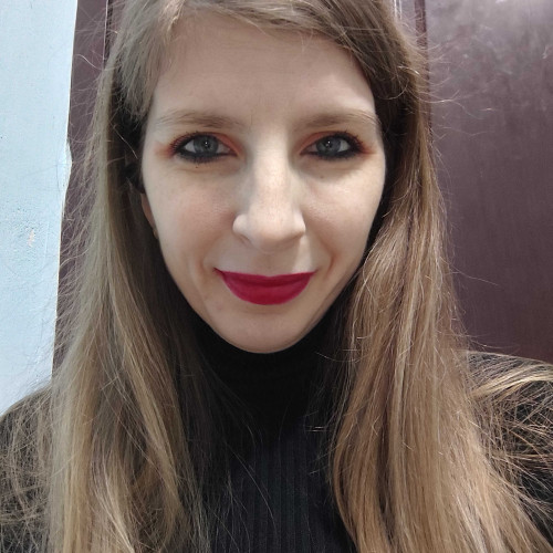 Adriana C.
