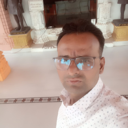 Jignesh P.