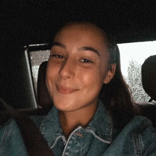 ismerie v.