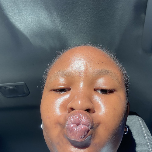Ziyanda M.