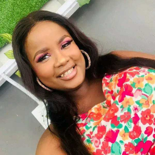 Ayanda M.