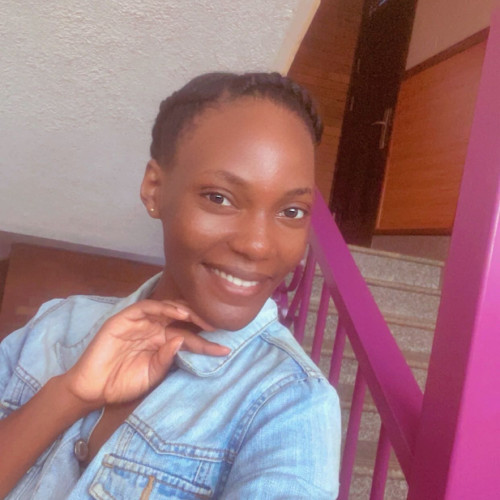 Aidah M.
