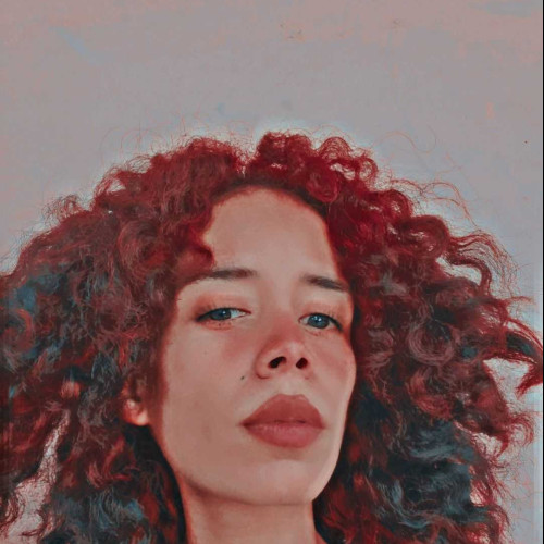 Lara H.