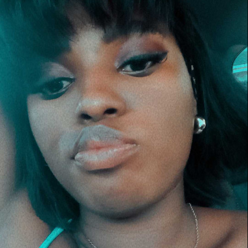 Dee D.