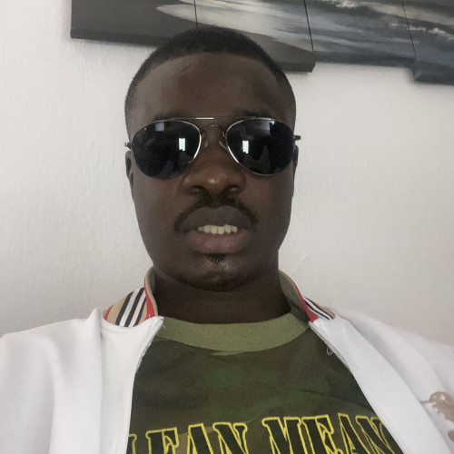 Nura D.