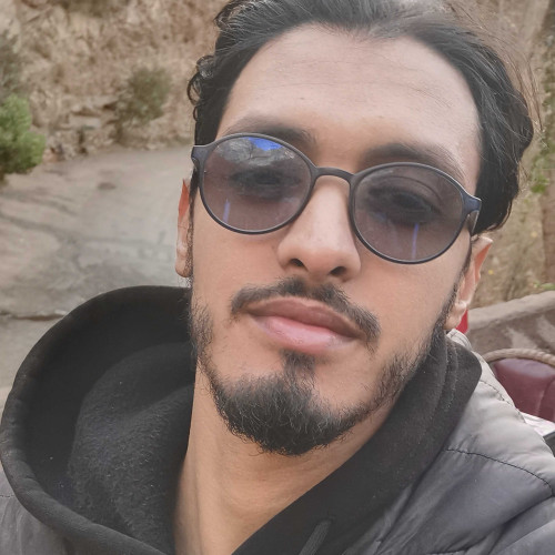 Yassine E.