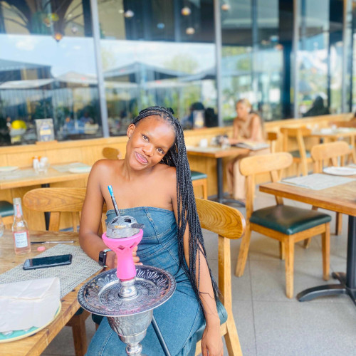 Dineo d.