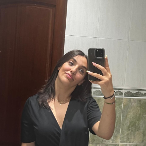 DAYANE Z.