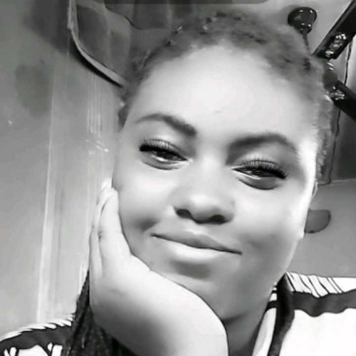 Nia L.