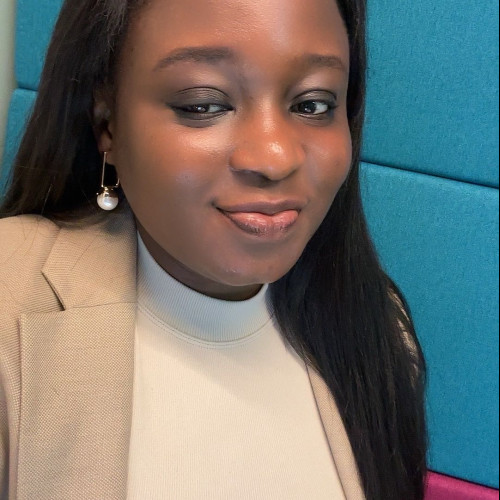 Saratu W.