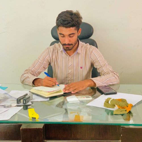 Muneeb A.