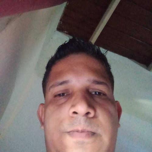 Alberto V.