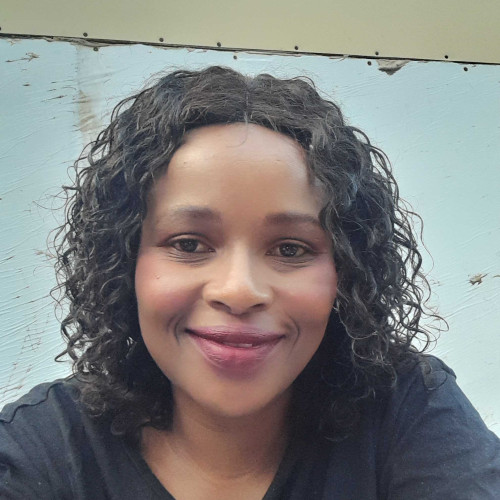 Iviwe M.