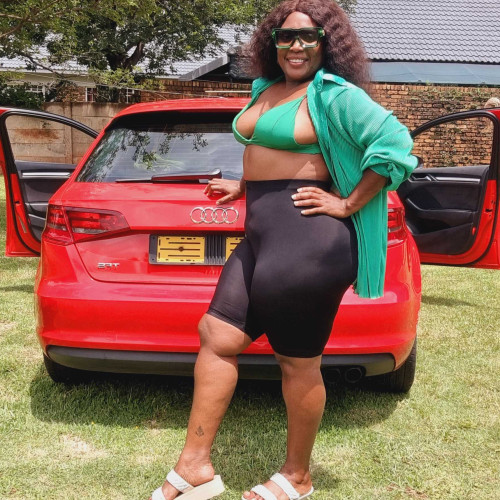 Nomkhosi Magnificent j.