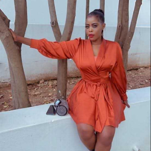 Yvonne m.