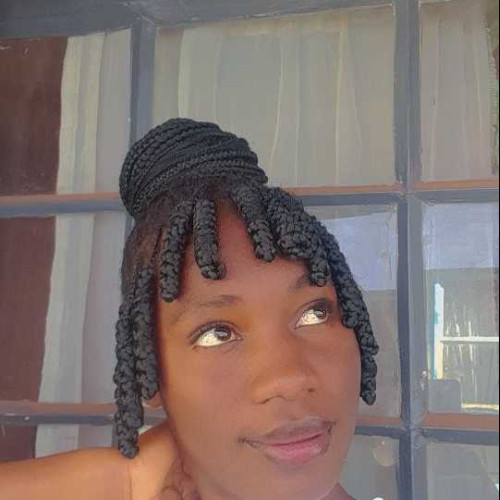 Maryline A.