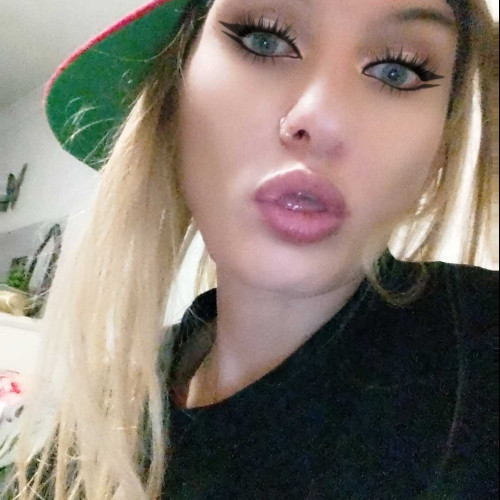 Kylie B.