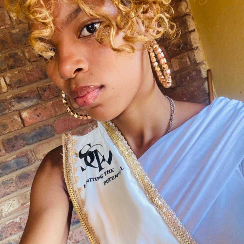 Nelly K.